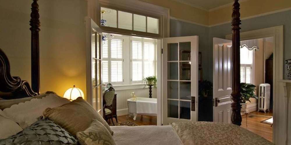 Oak Hill On Love Lane Bed And Breakfast Inn 웨인즈빌 외부 사진